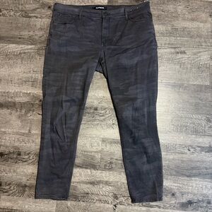 Express Jeans Women’s 16R Gray Camo Mid Rise Legging